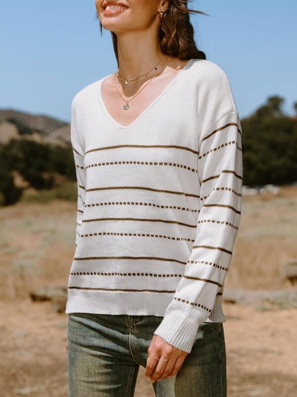 71y5BRJ9hdL._AC_SY879 Women's Long Sleeve Sweater Knit V Neck